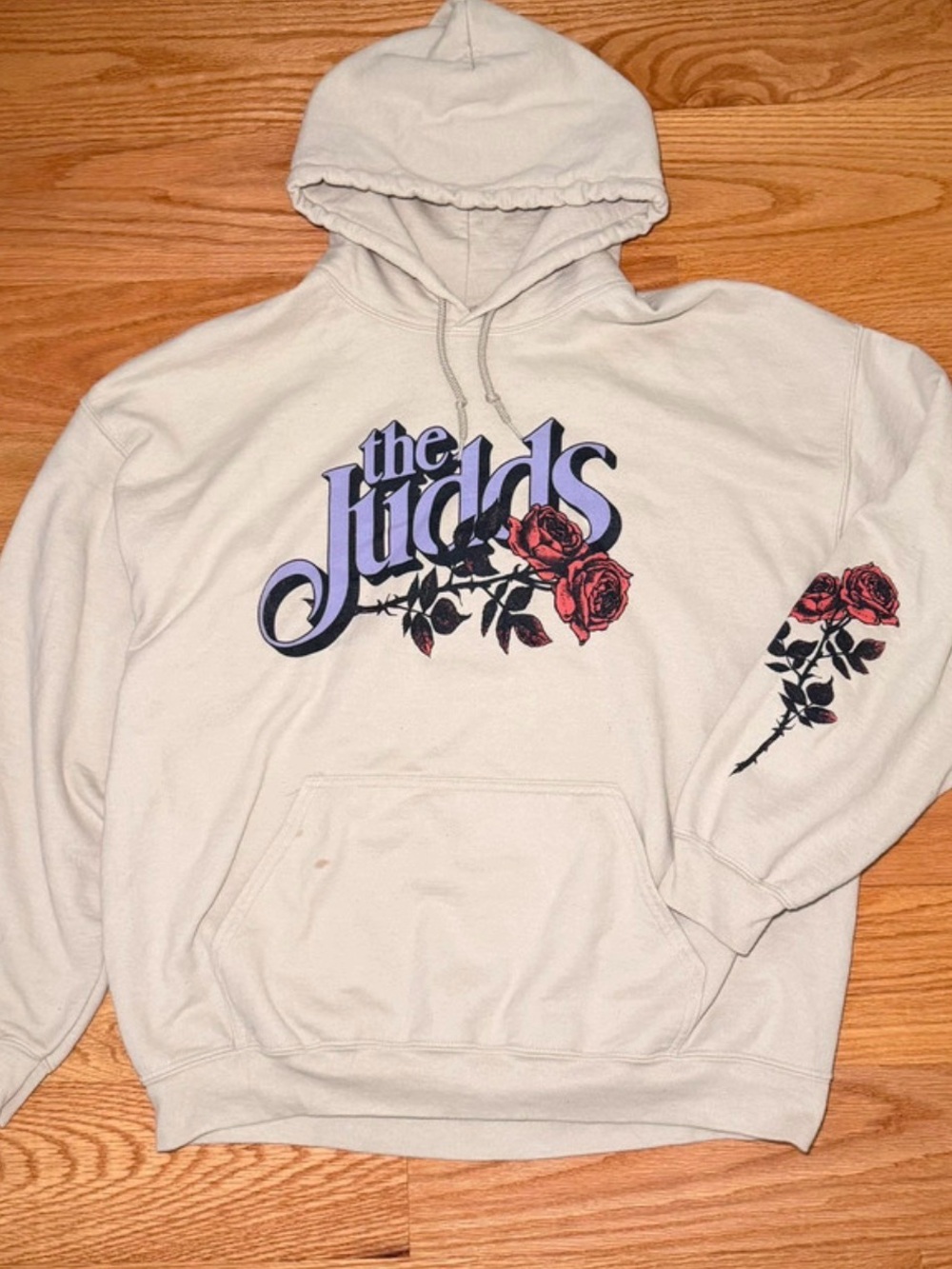 The Judds The Final Tour Concert Hoodie Beige Rose Graphic Sweatshirt